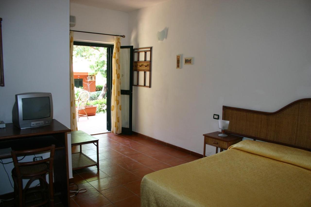 Casa Vacanze Marzano Guest House Tropea Bagian luar foto